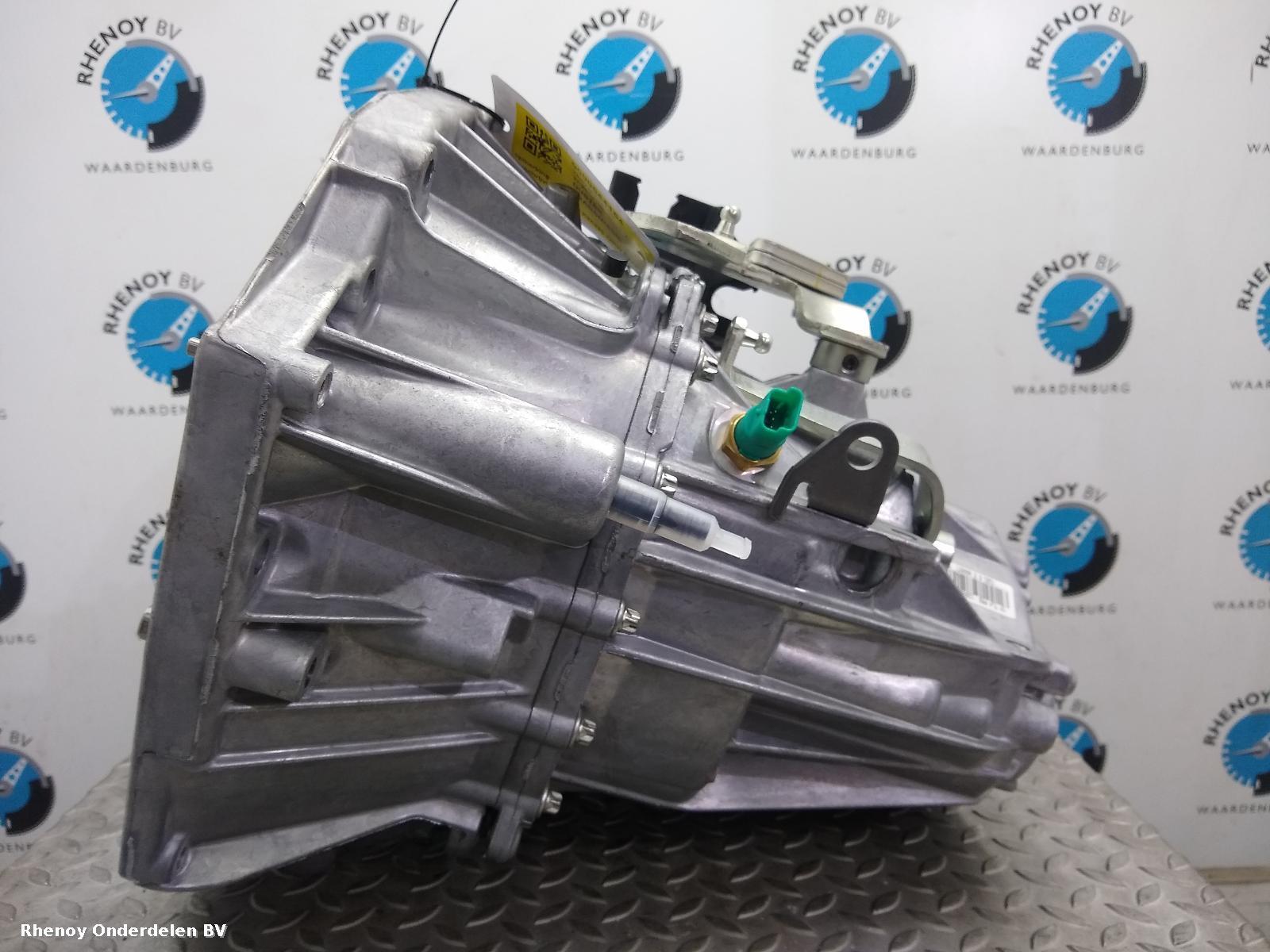View Auto part Gearbox DACIA DUSTER 2015