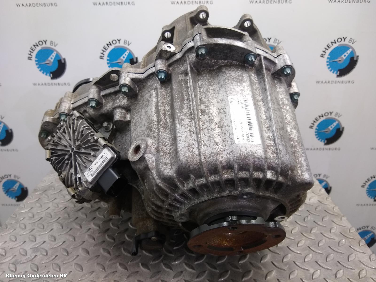 View Auto part TUSSENBAK LAND ROVER RANGE ROVER 2015