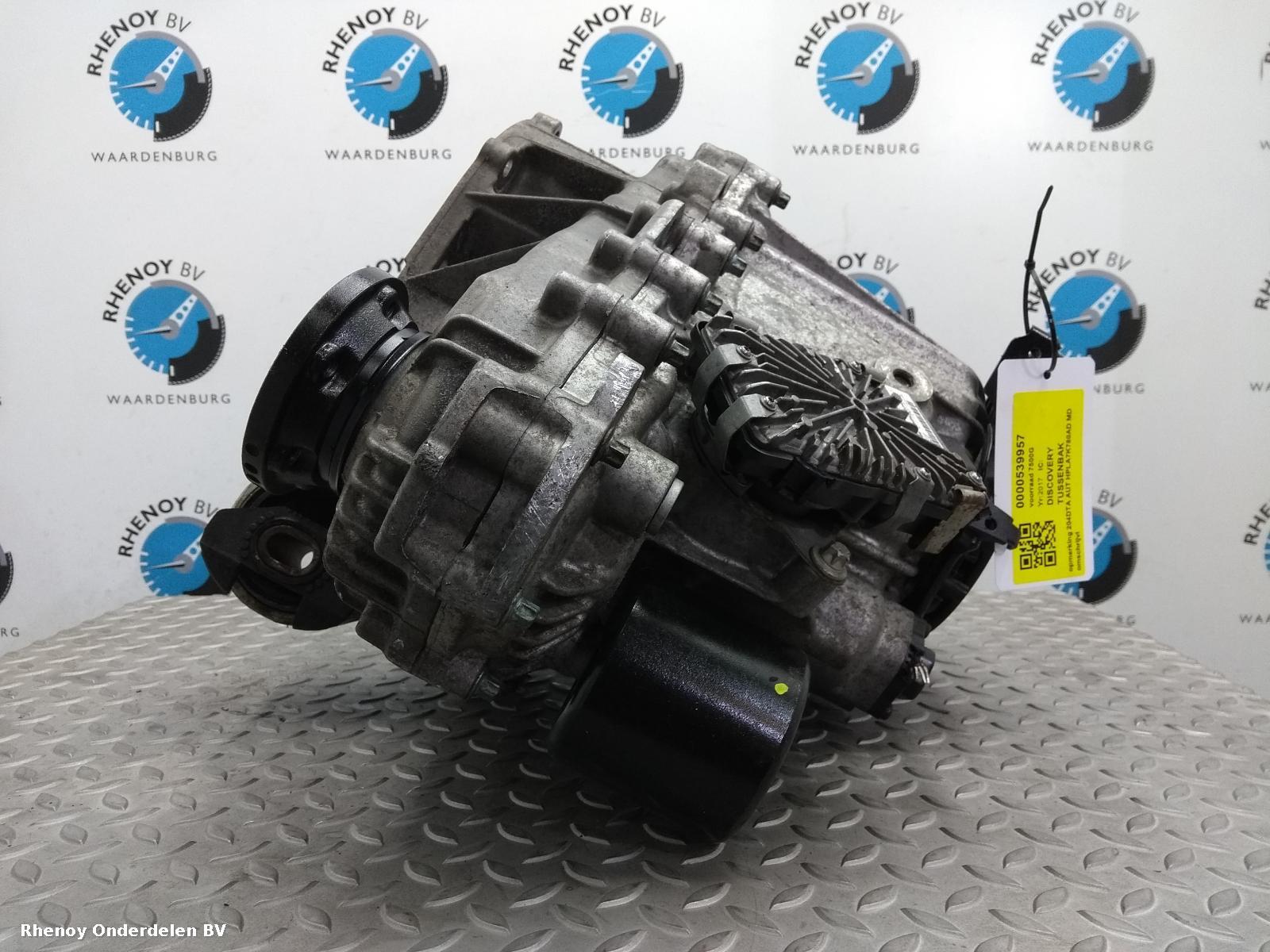 View Auto part TUSSENBAK LAND ROVER DISCOVERY 2017