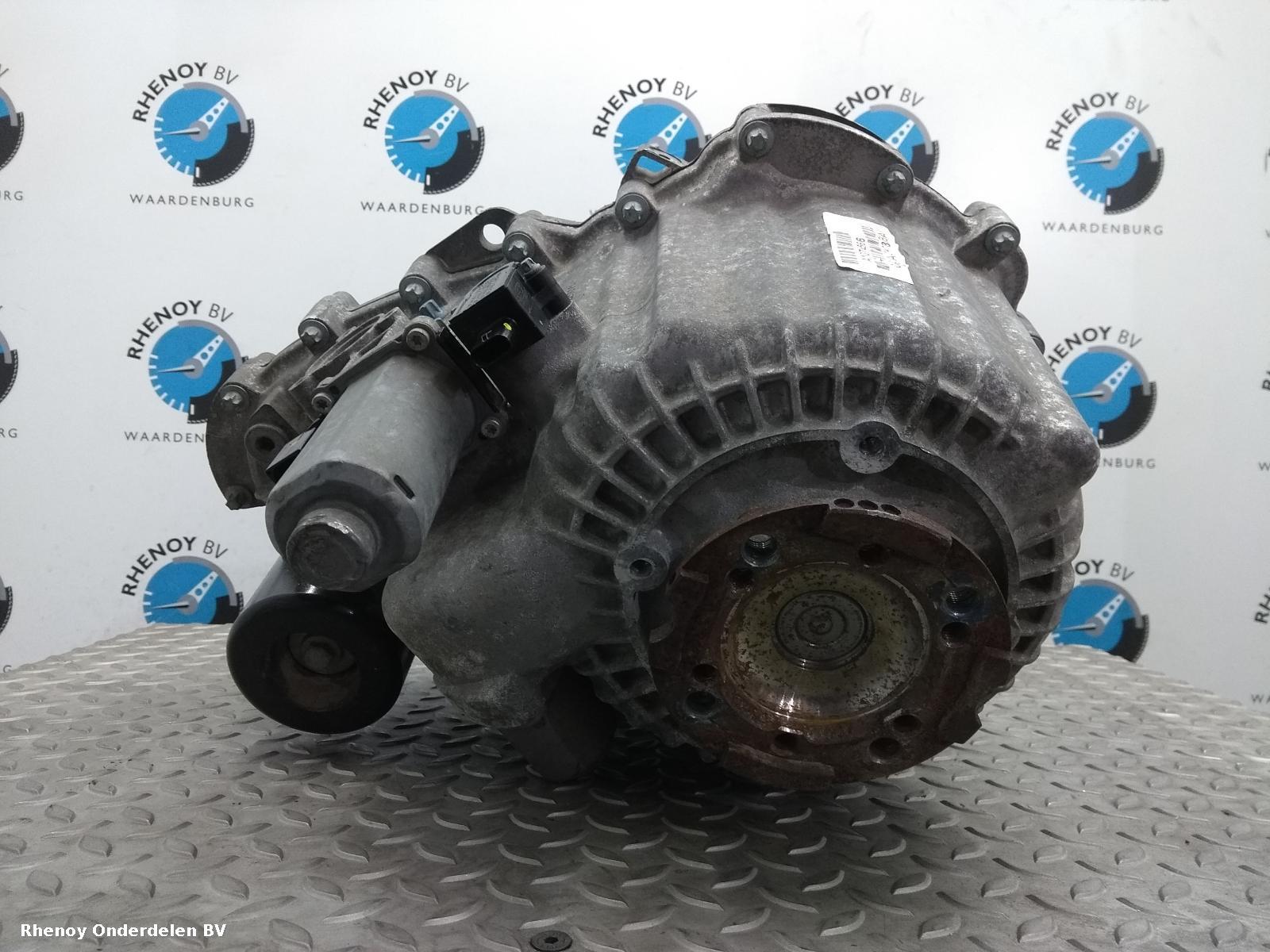 View Auto part TUSSENBAK LAND ROVER RANGE ROVER 2016
