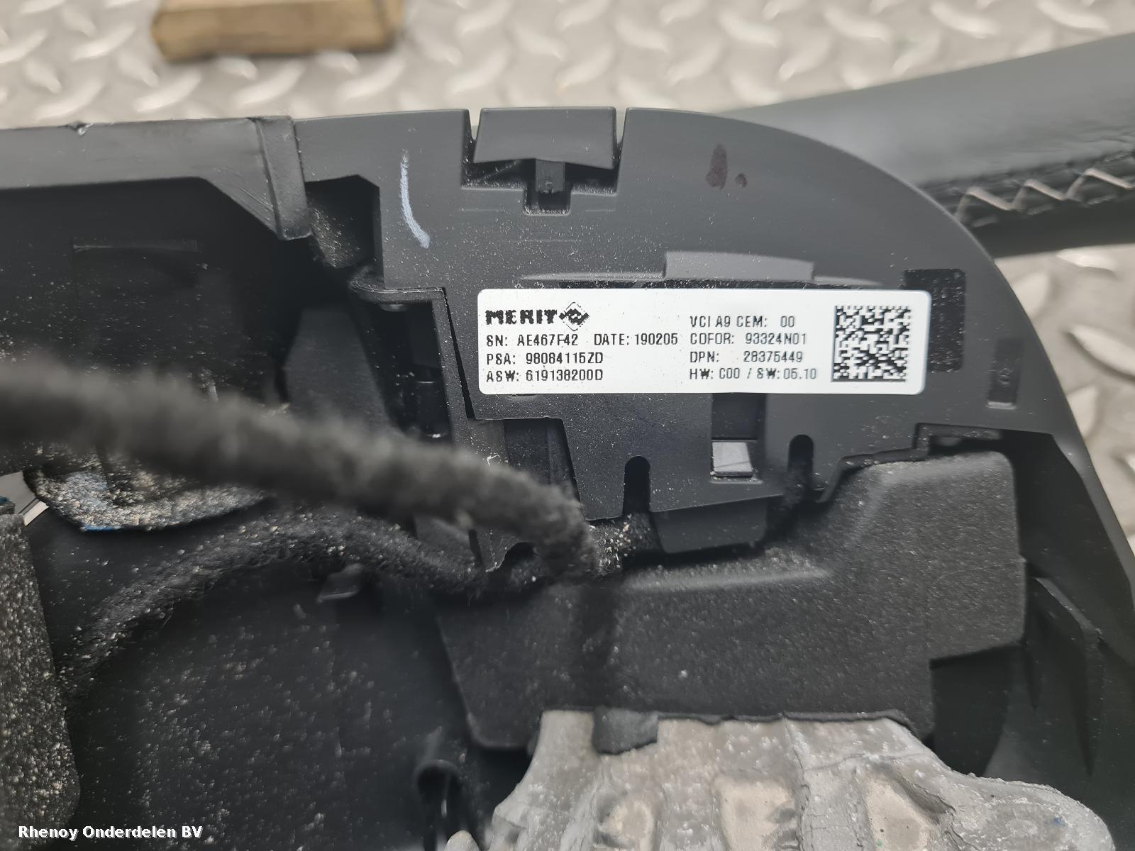 View Auto part STUURWIEL PEUGEOT 208 2019