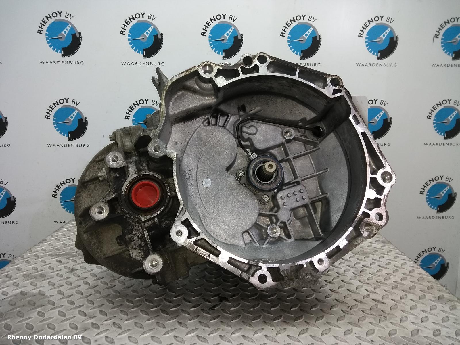 Bekijk Auto-onderdeel TRANSMISSIE / VERSNELLINGSBAK OPEL / VAUXHALL ASTRA 2014