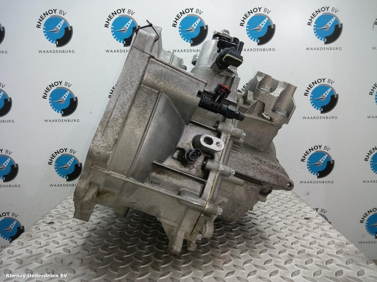 View Auto part TRANSMISSIE / VERSNELLINGSBAK OPEL / VAUXHALL ASTRA 2015