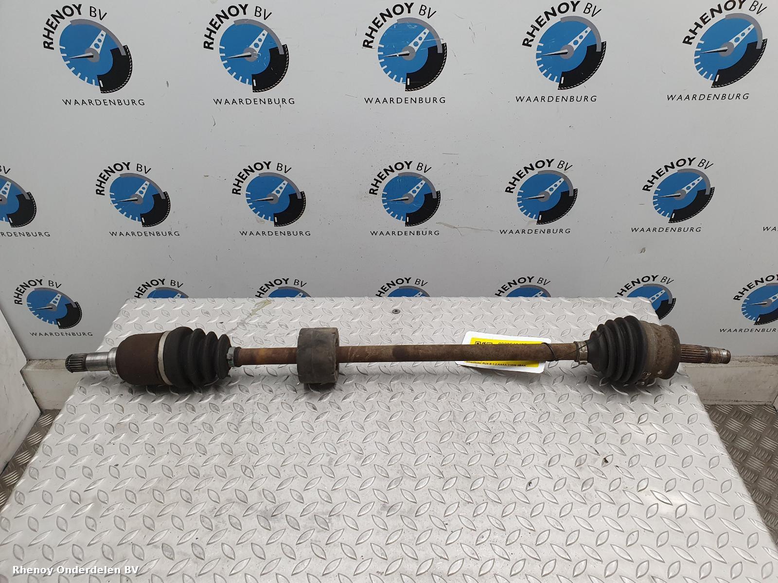 Bekijk Auto-onderdeel AANDRIJFAS R FORD KA 2011