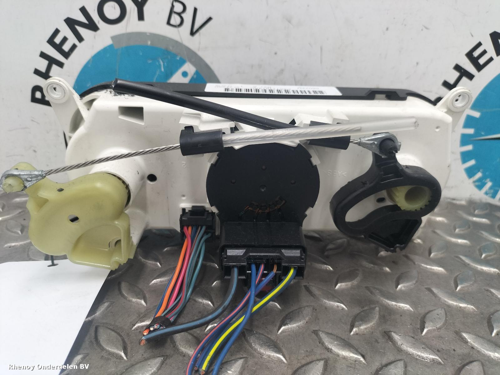 2008 DODGE CALIBER KACHEL BEDIENINGSPANEEL View Auto part KACHEL BEDIENINGSPANEEL DODGE CALIBER 2008