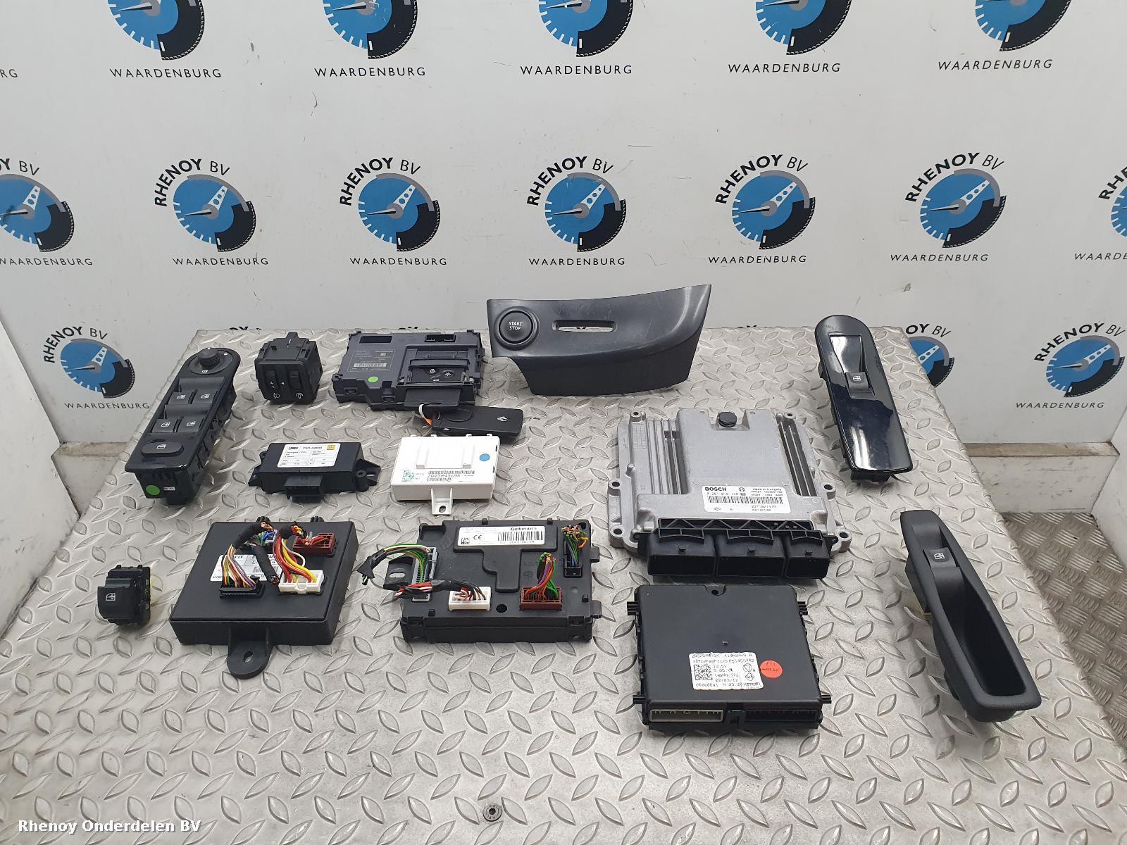 Bekijk Auto-onderdeel OVERIGE RENAULT CLIO 2013