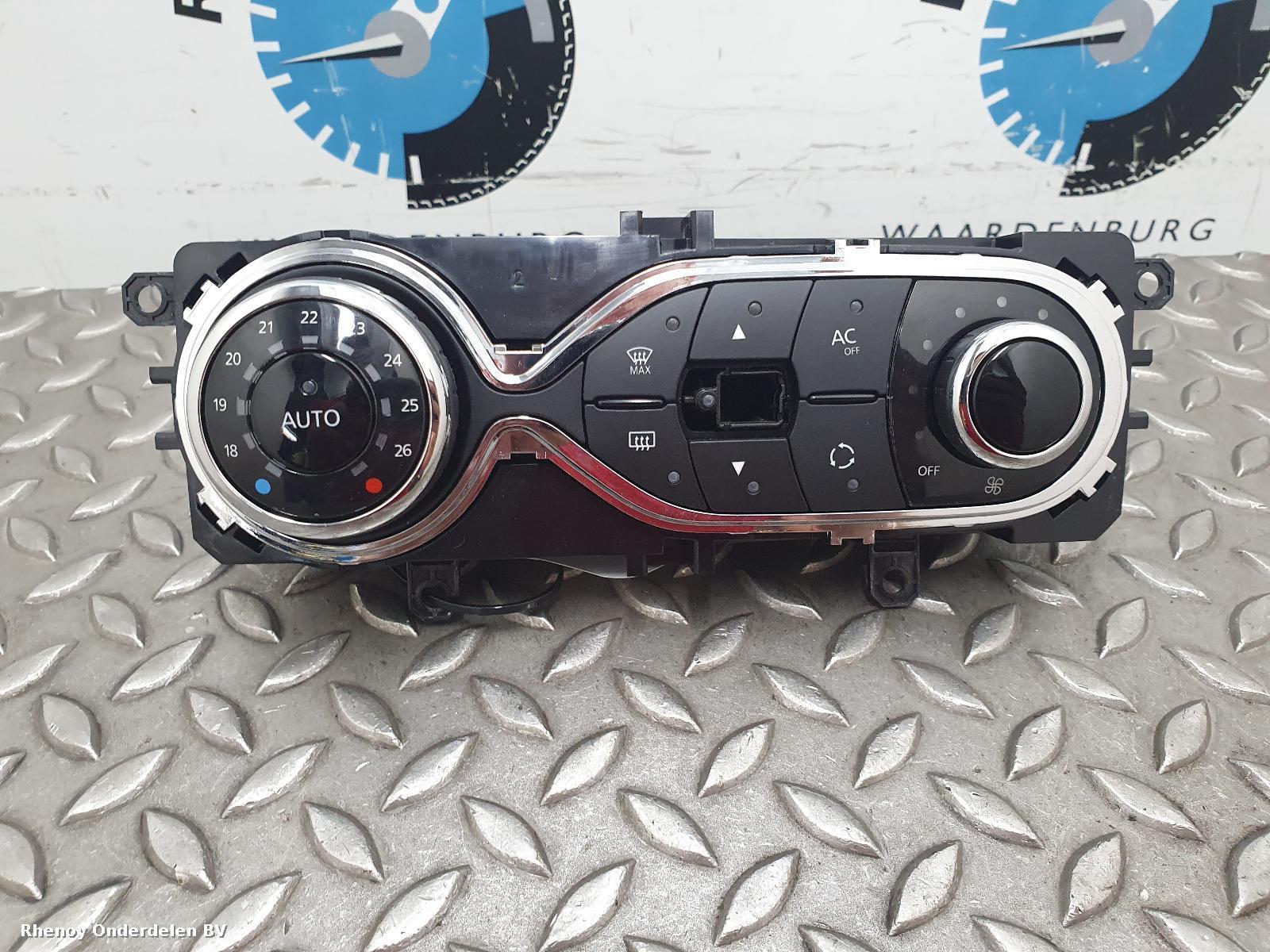 Bekijk Auto-onderdeel KACHEL BEDIENINGSPANEEL RENAULT CLIO 2013