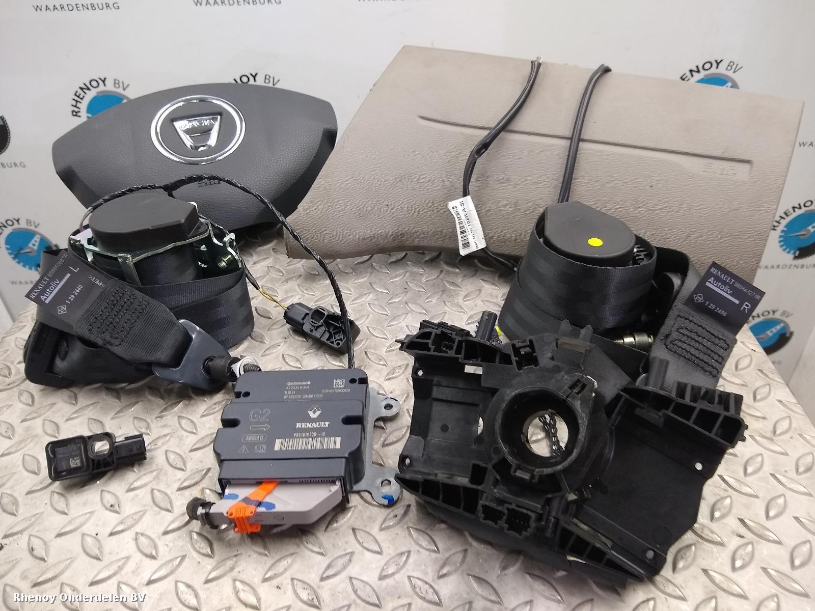 Bekijk Auto-onderdeel AIRBAG SET DACIA LODGY 2013