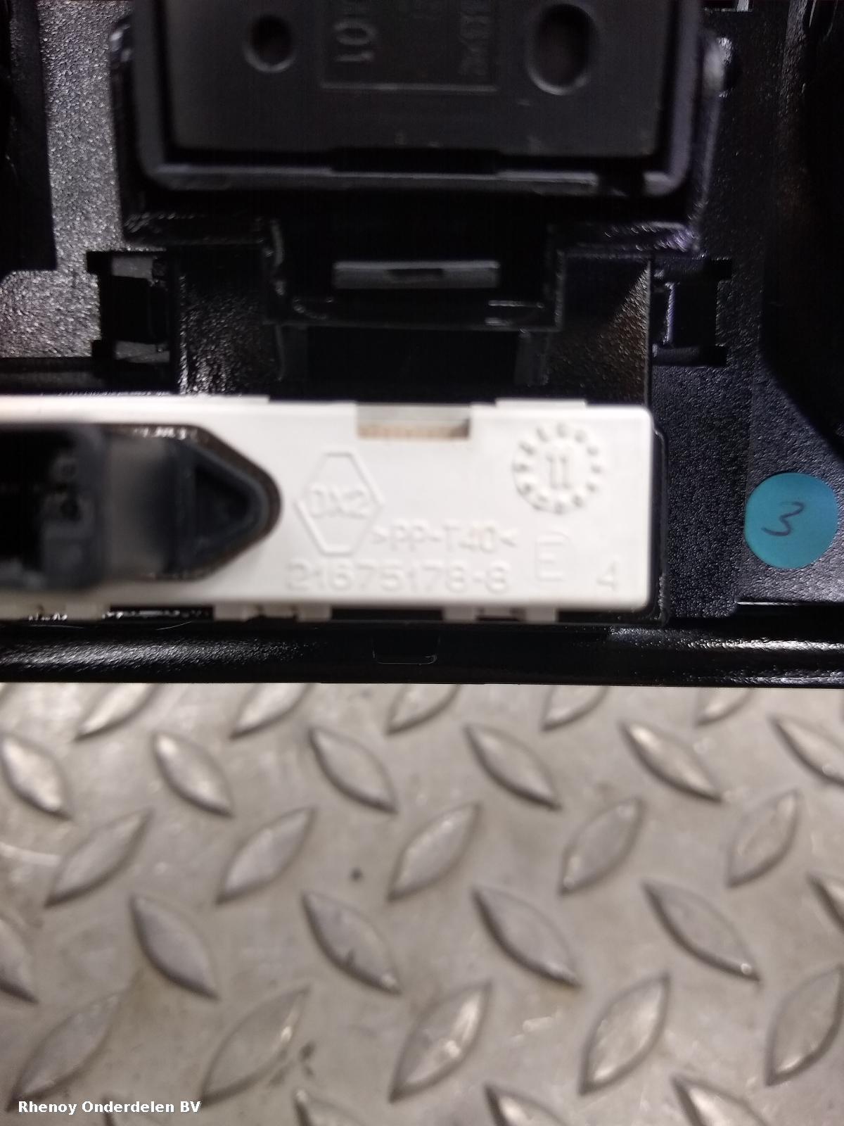 View Auto part OVERIGE DACIA LODGY 2013