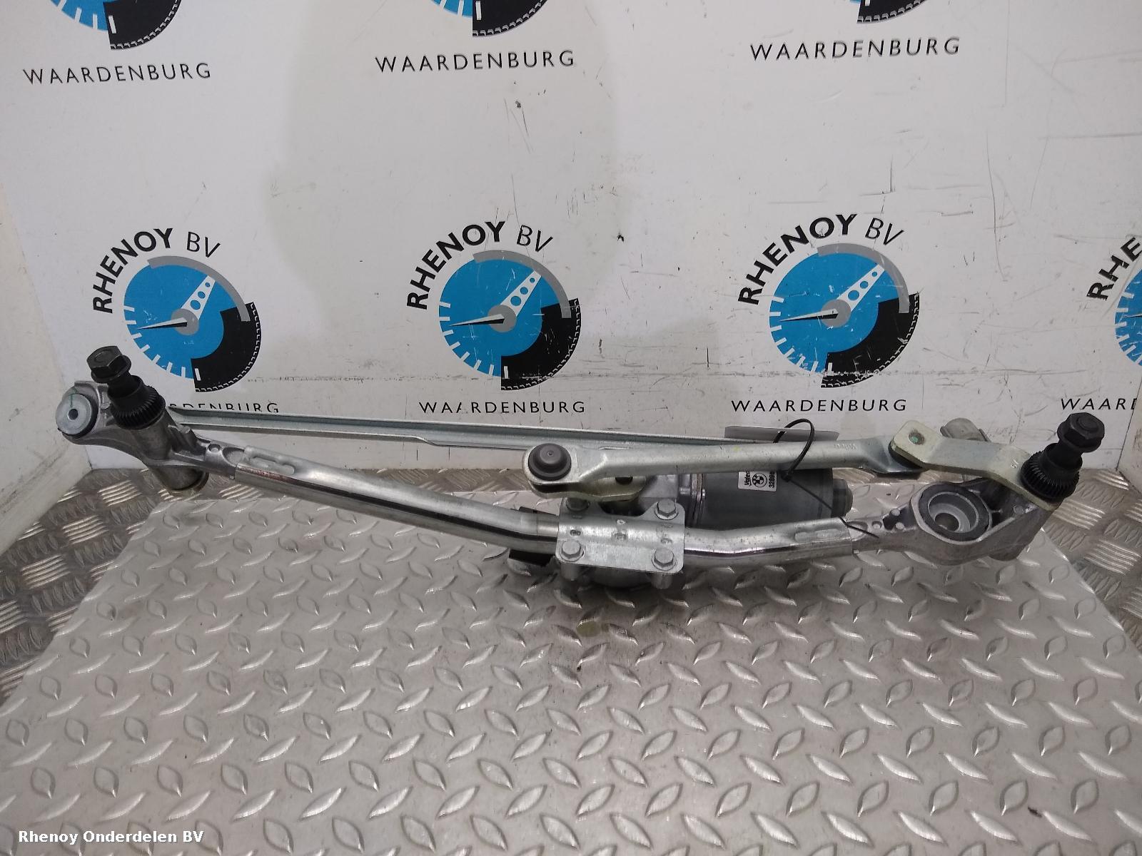 Bekijk Auto-onderdeel RUITENWISSERMOTOR VOOR BMW 3 SERIES 2009