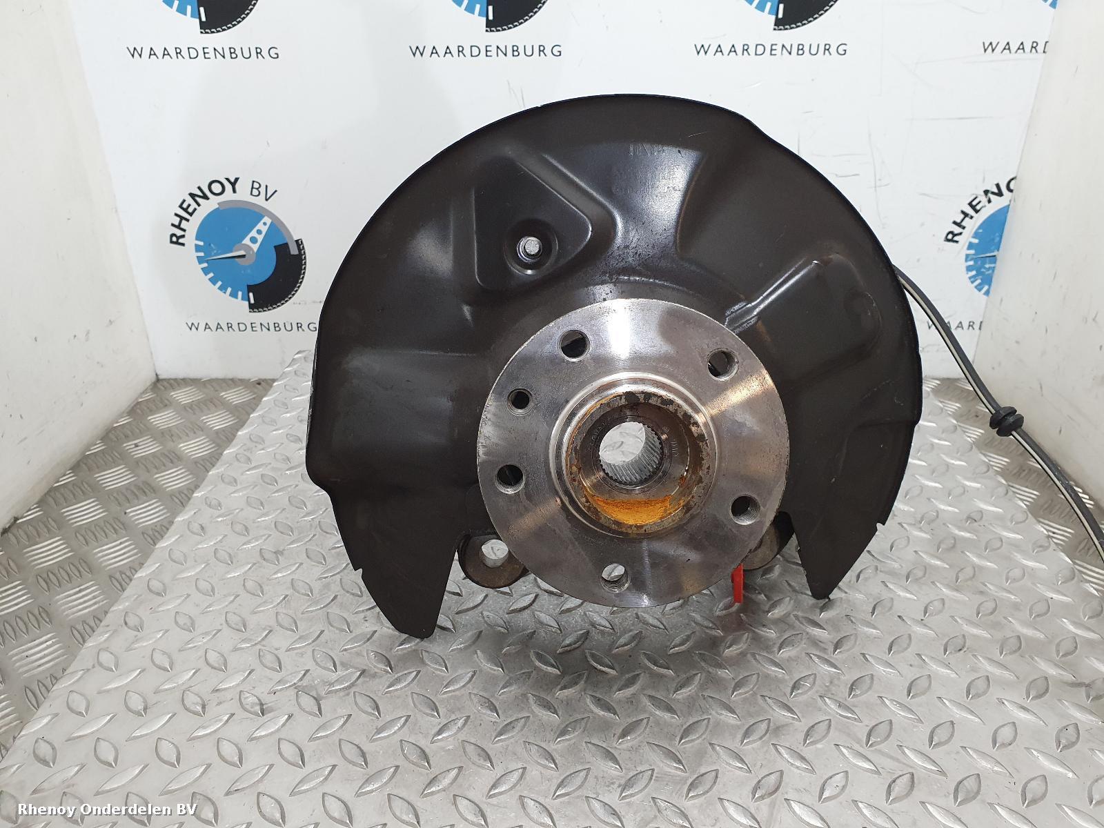 Bekijk Auto-onderdeel FUSEE RV VOLKSWAGEN TRANSPORTER 2020