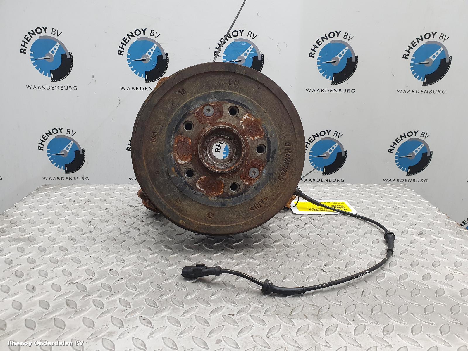 Bekijk Auto-onderdeel FUSEE LA DACIA DUSTER 2011