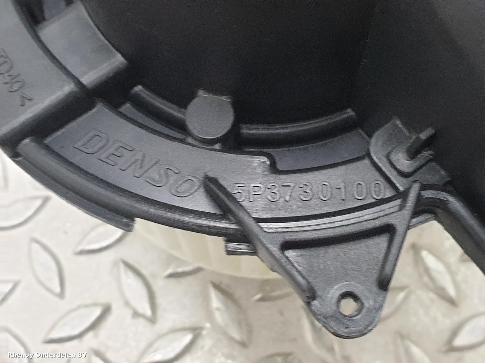 View Auto part KACHELMOTOR DACIA LODGY 2013