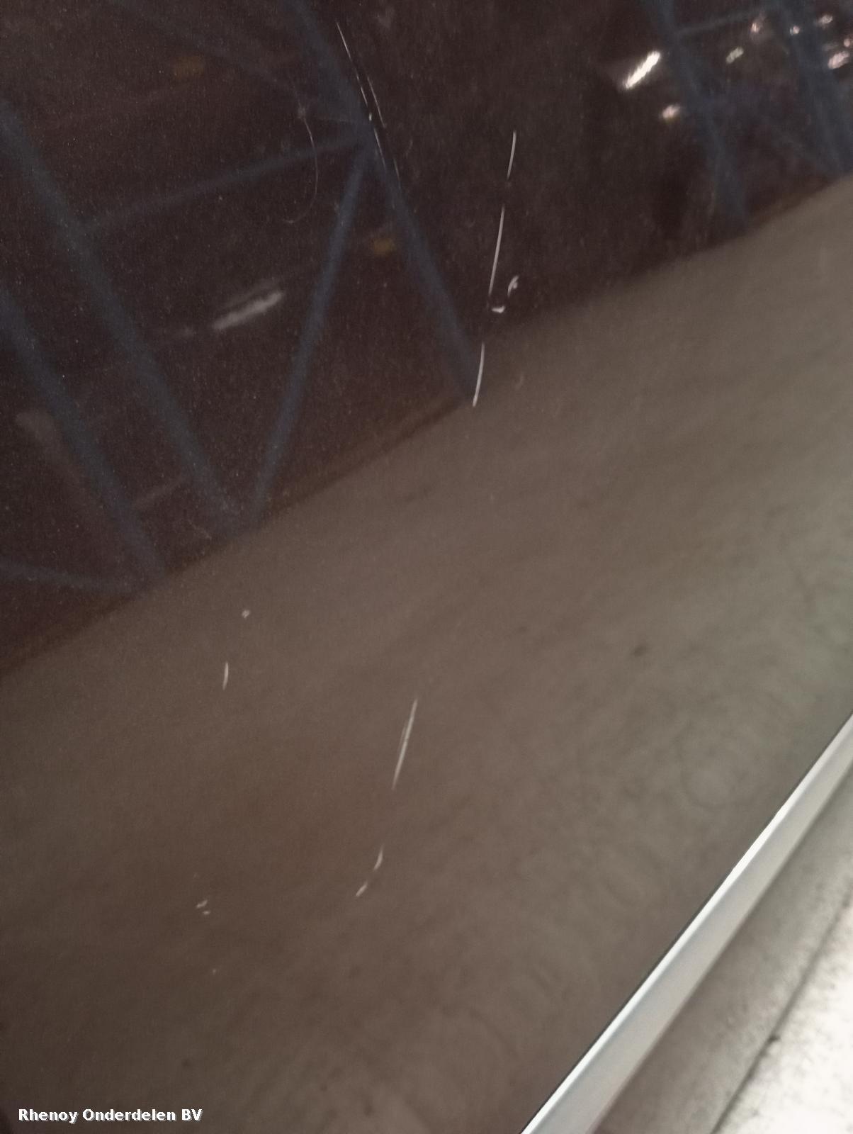 View Auto part PORTIER LA  RENAULT SCENIC 2012