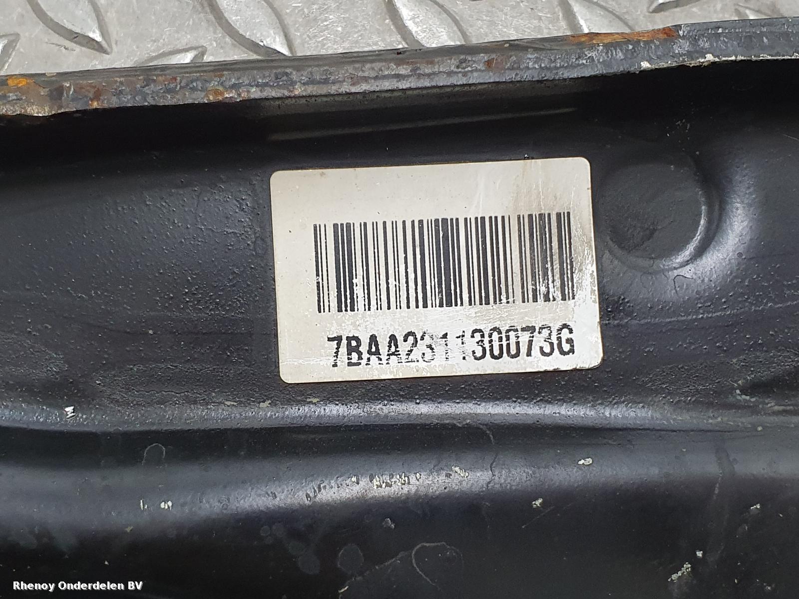 View Auto part DRAAGARM ONDER LV PEUGEOT 308 2019