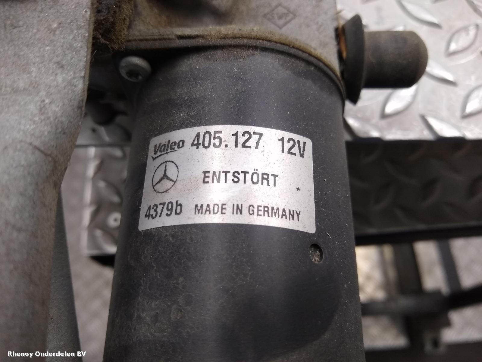 View Auto part RUITENWISSERMOTOR VOOR MERCEDES B CLASS 2010