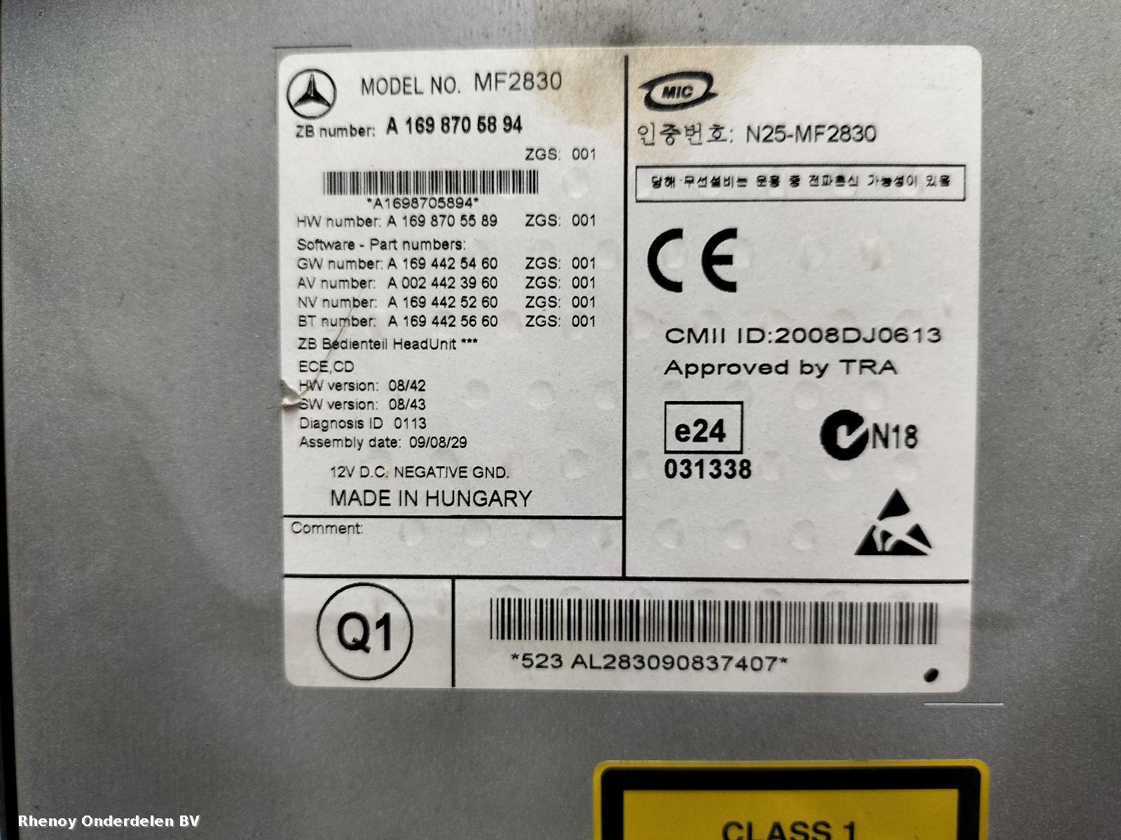 View Auto part RADIO MERCEDES B CLASS 2010