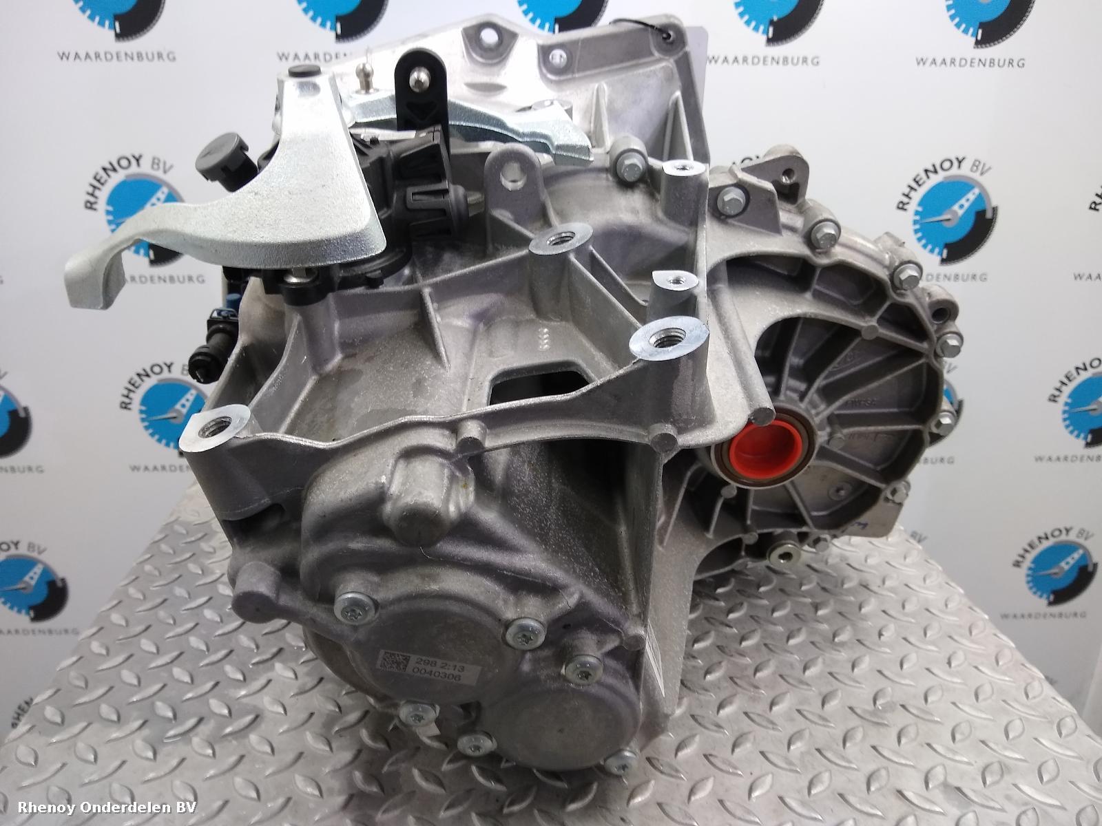 View Auto part TRANSMISSIE / VERSNELLINGSBAK FORD FOCUS 2019