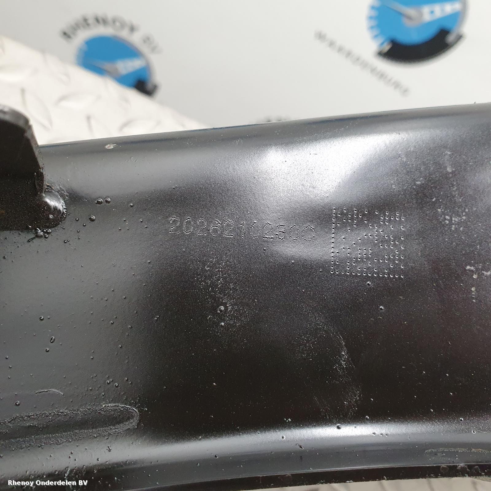 View Auto part DRAAGARM ONDER LA FORD FOCUS 2020