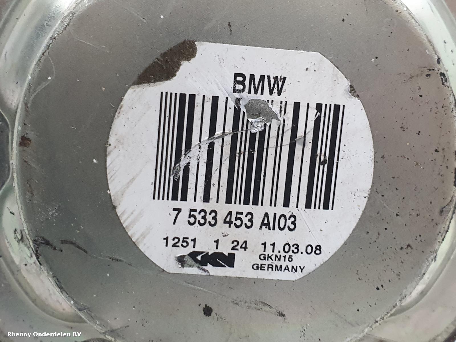 View Auto part AANDRIJFAS L BMW 3 SERIES 2009