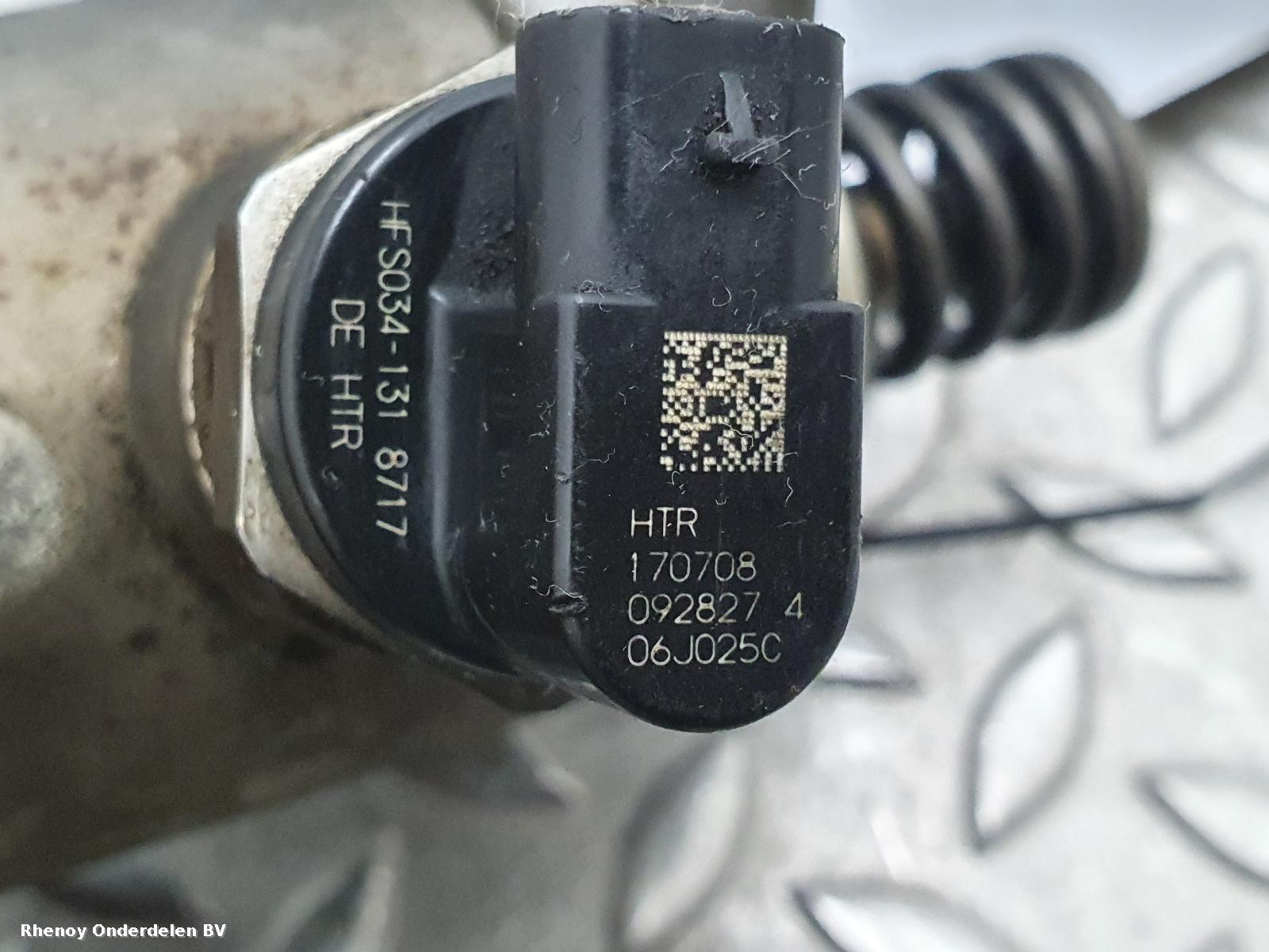 View Auto part BRANDSTOF POMP VOOR DE INJECTOR VOLKSWAGEN GOLF 2011