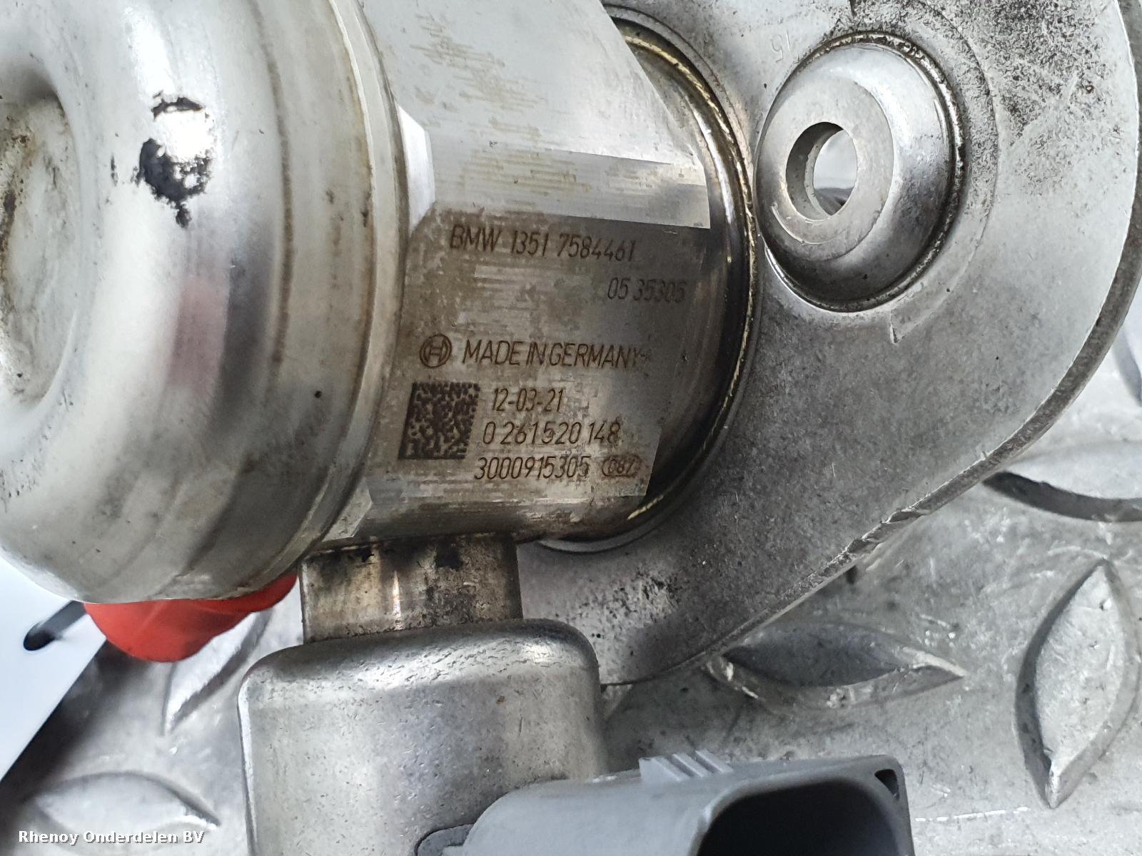 View Auto part BRANDSTOF POMP VOOR DE INJECTOR BMW 3 SERIES 2012