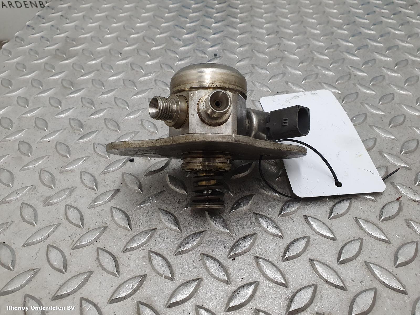 Bekijk Auto-onderdeel BRANDSTOF POMP VOOR DE INJECTOR BMW 3 SERIES 2008