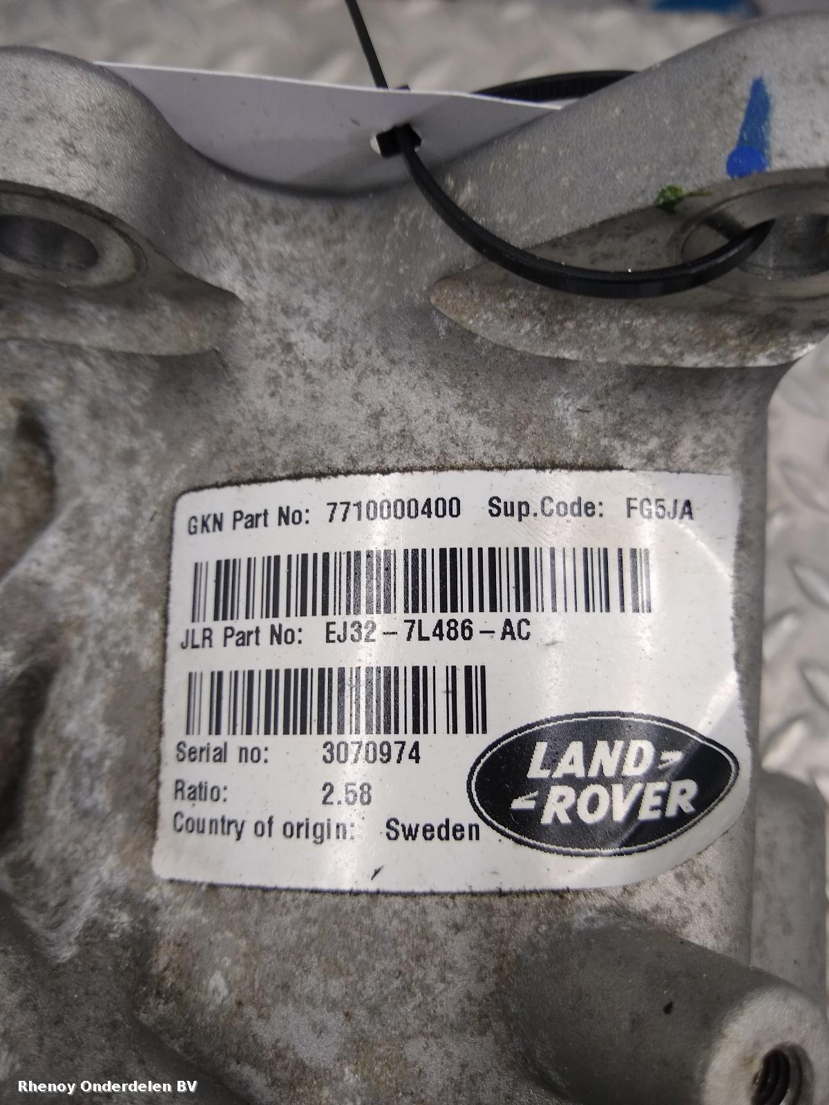 View Auto part TUSSENBAK LAND ROVER DISCOVERY SPORT 2017