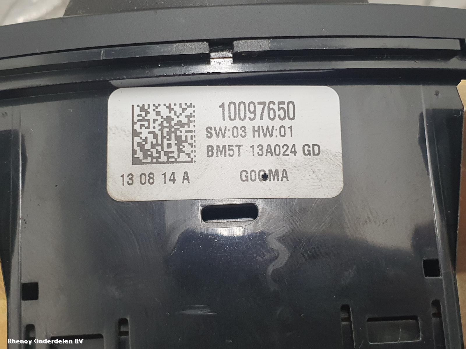 View Auto part SCHAKELAAR VERLICHTING (LOS IN DASHBOARD) FORD TRANSIT 2015