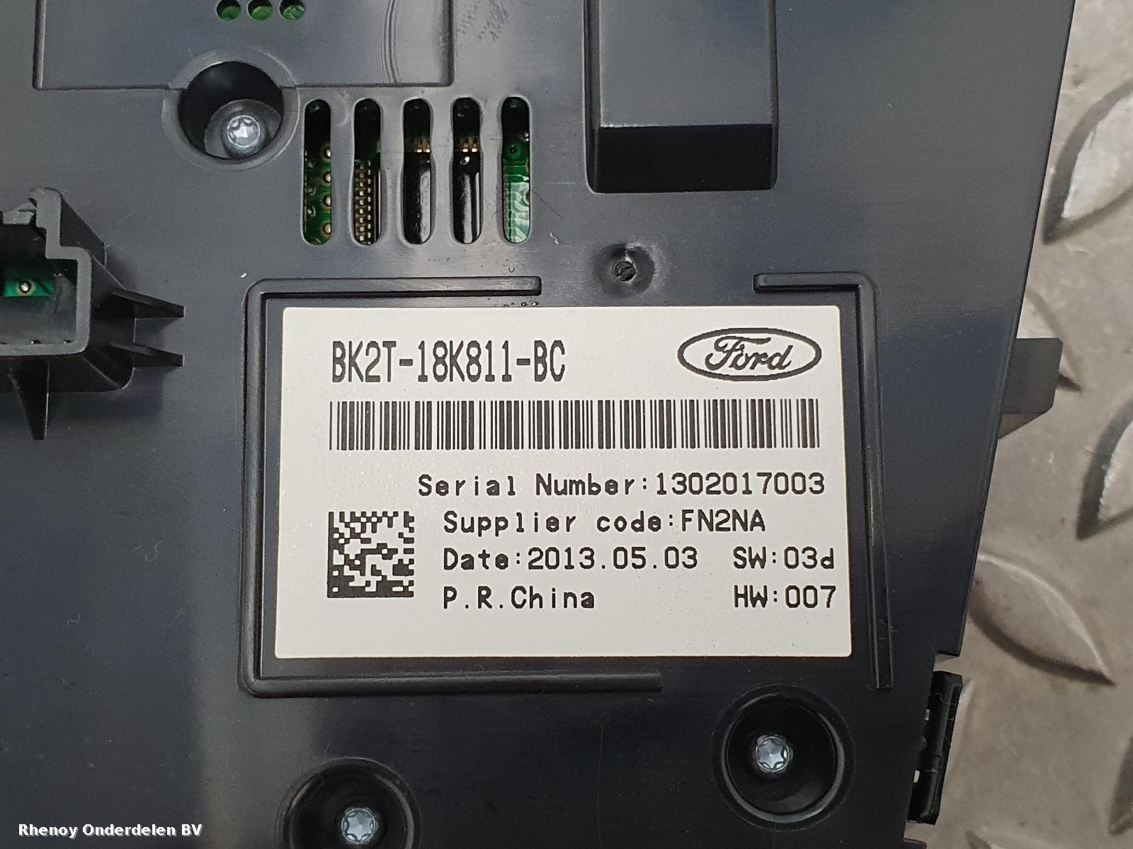 View Auto part RADIO FORD TRANSIT 2015