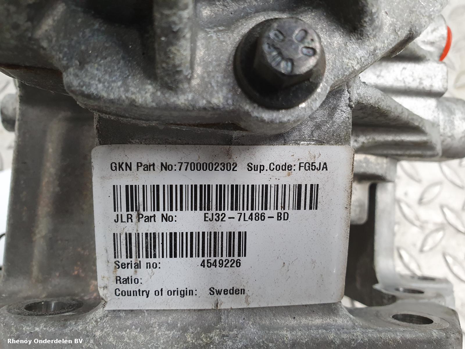 View Auto part TUSSENBAK LAND ROVER DISCOVERY SPORT 2018