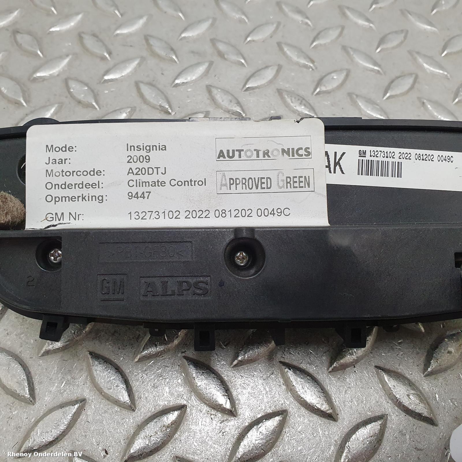 View Auto part KACHEL BEDIENINGSPANEEL OPEL / VAUXHALL INSIGNIA 2010