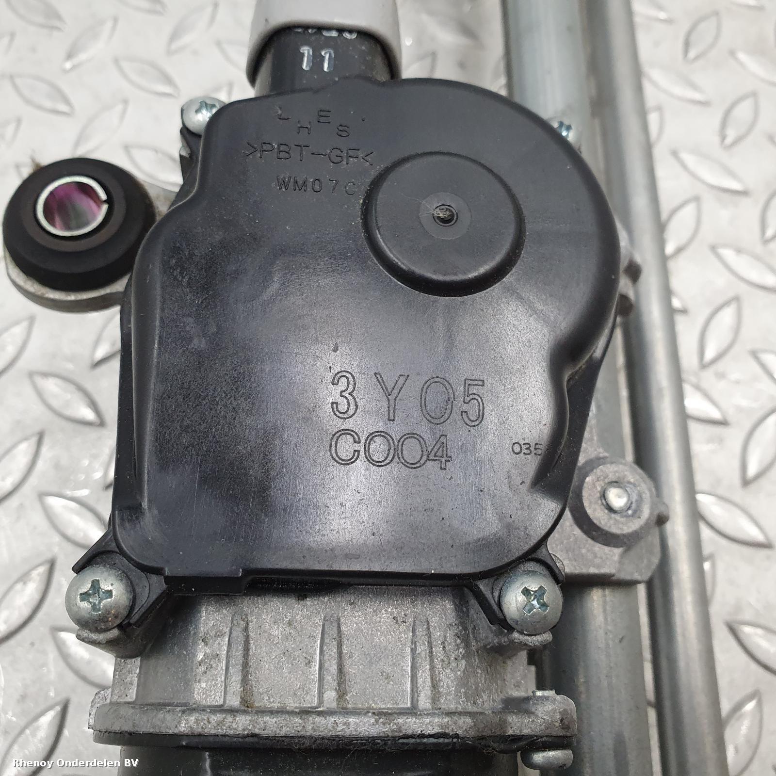 View Auto part RUITENWISSERMOTOR VOOR NISSAN X TRAIL 2014