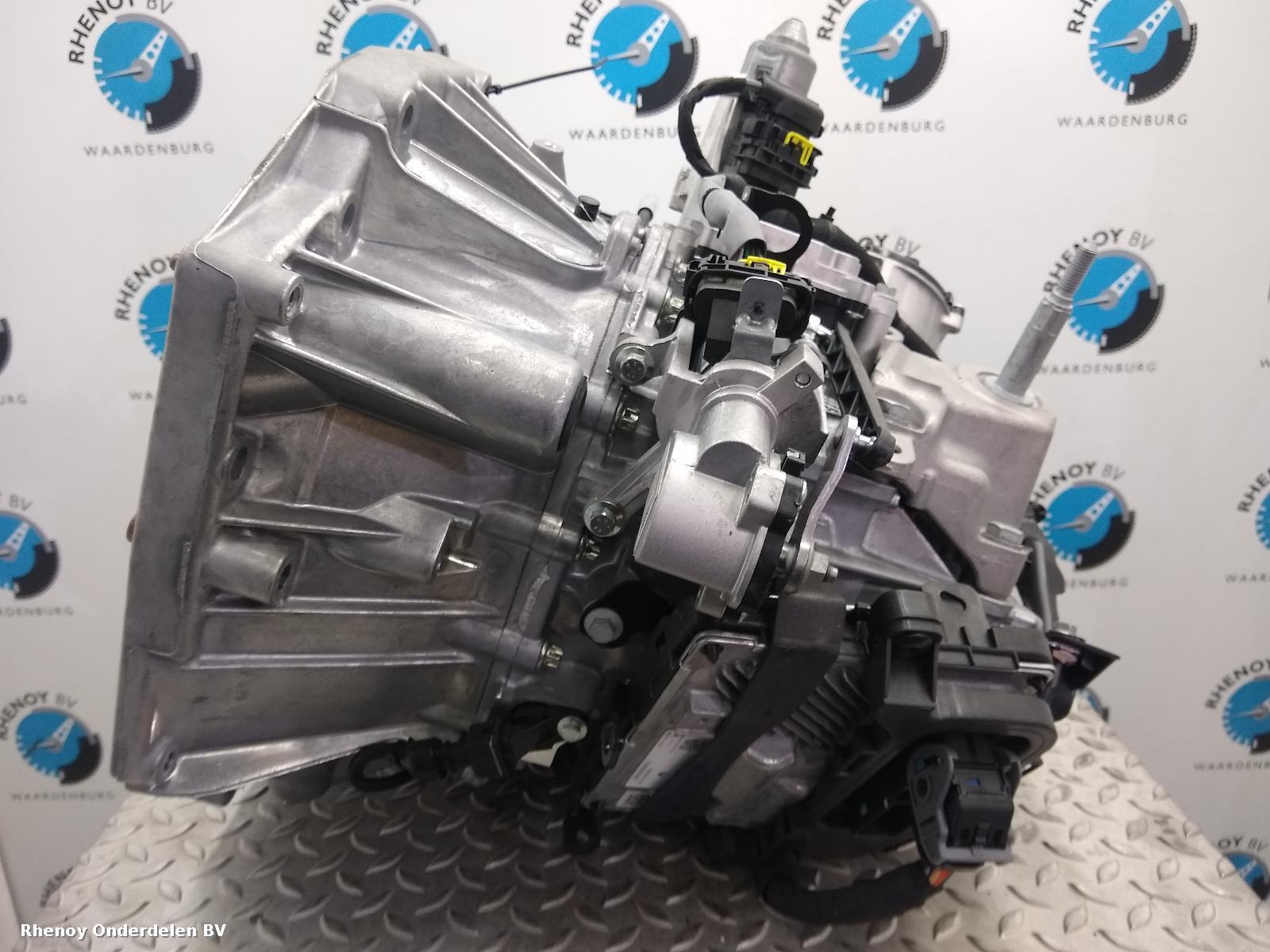 View Auto part TRANSMISSIE / VERSNELLINGSBAK DACIA SANDERO STEPWAY 2018