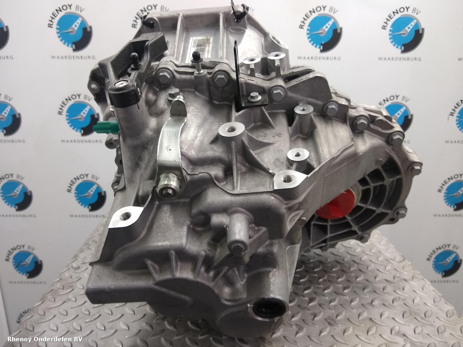 View Auto part TRANSMISSIE / VERSNELLINGSBAK RENAULT MEGANE 2017