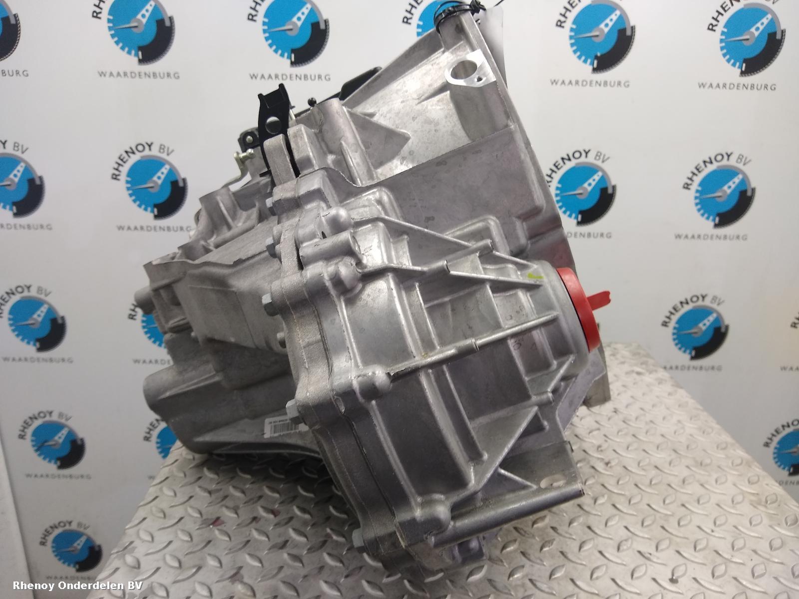 View Auto part TRANSMISSIE / VERSNELLINGSBAK RENAULT MEGANE 2017