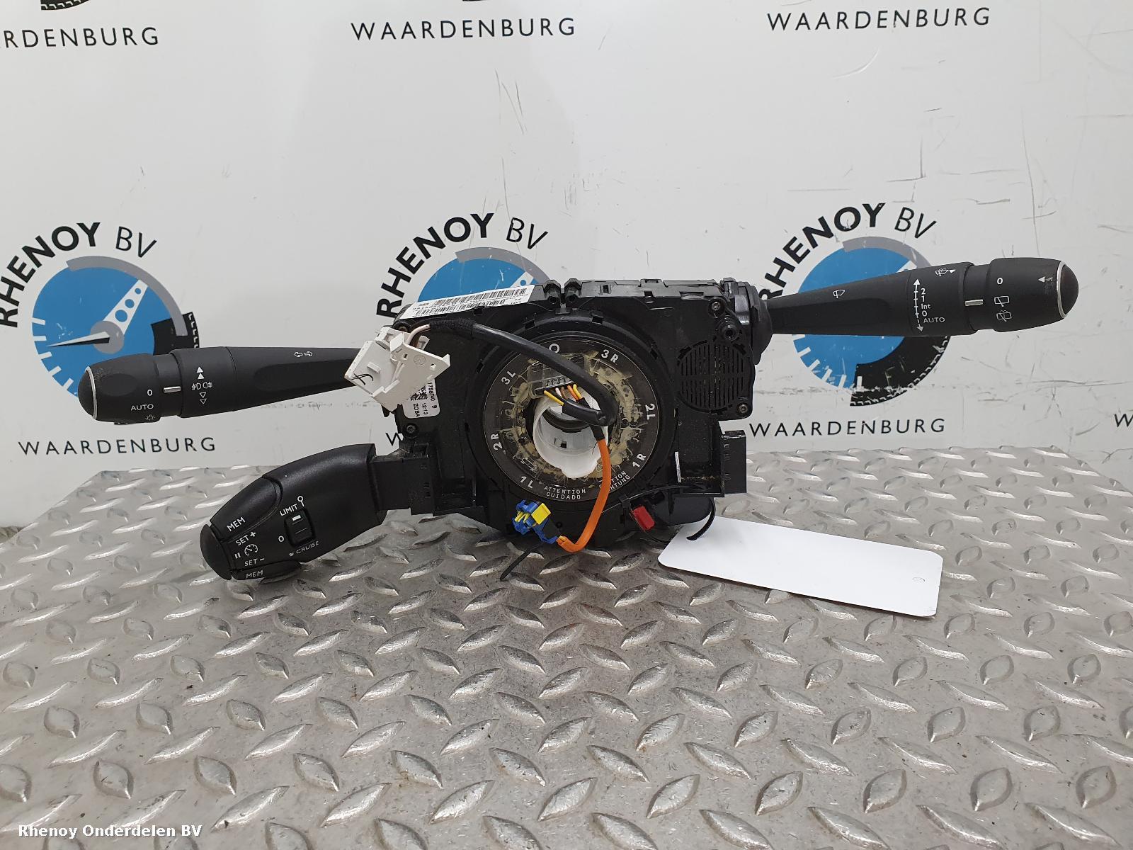 Bekijk Auto-onderdeel KOLOM SCHAKELAAR PEUGEOT 308 2019