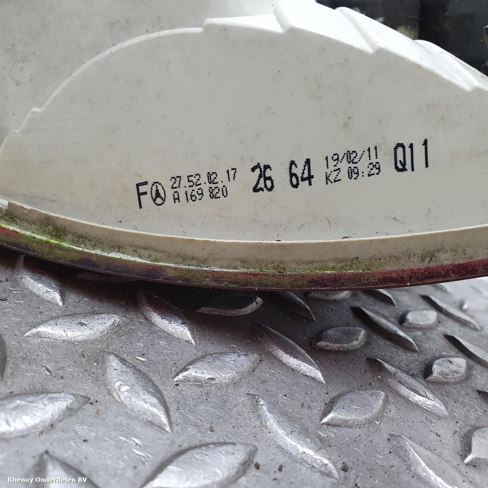 View Auto part ACHTERLICHT R MERCEDES B CLASS 2011
