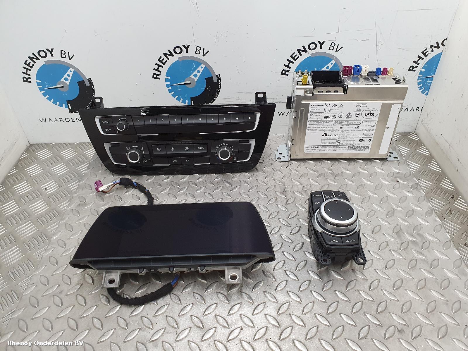 Bekijk Auto-onderdeel NAVIGATIE BMW 2 SERIES 2021