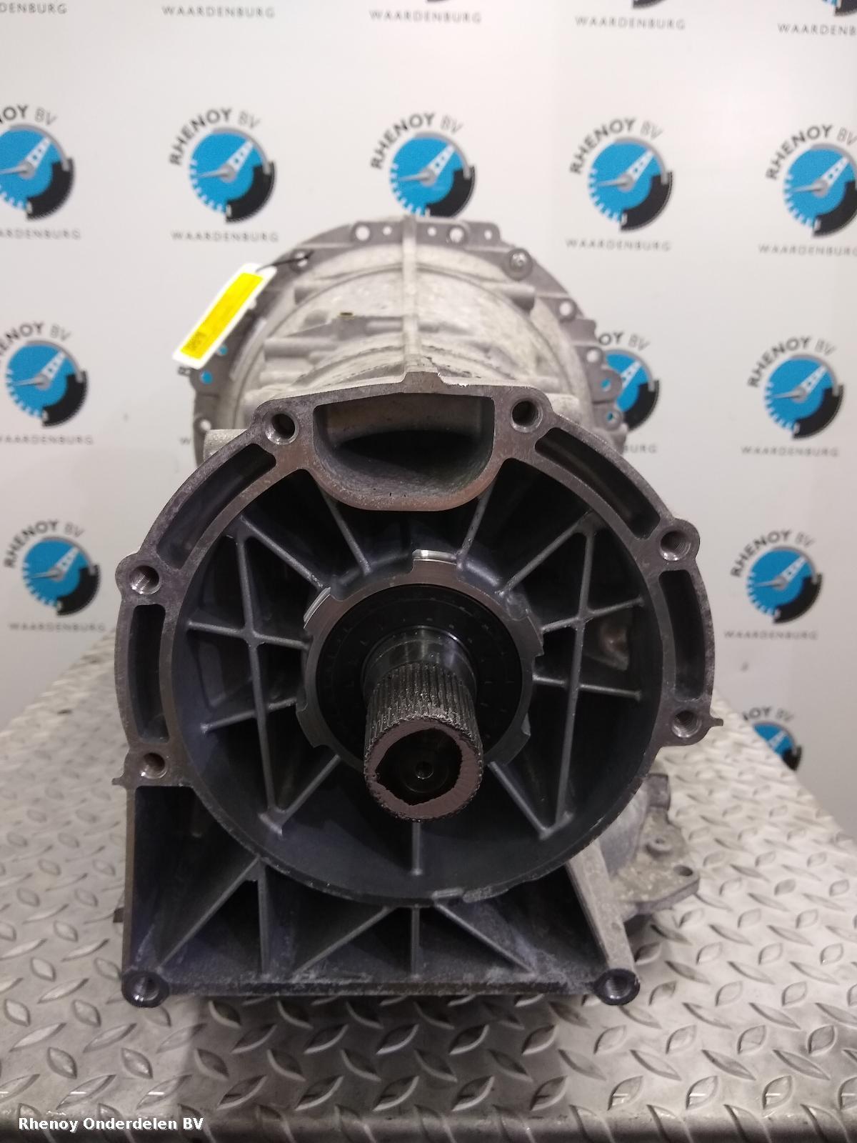 View Auto part TRANSMISSIE / VERSNELLINGSBAK LAND ROVER DISCOVERY 2020