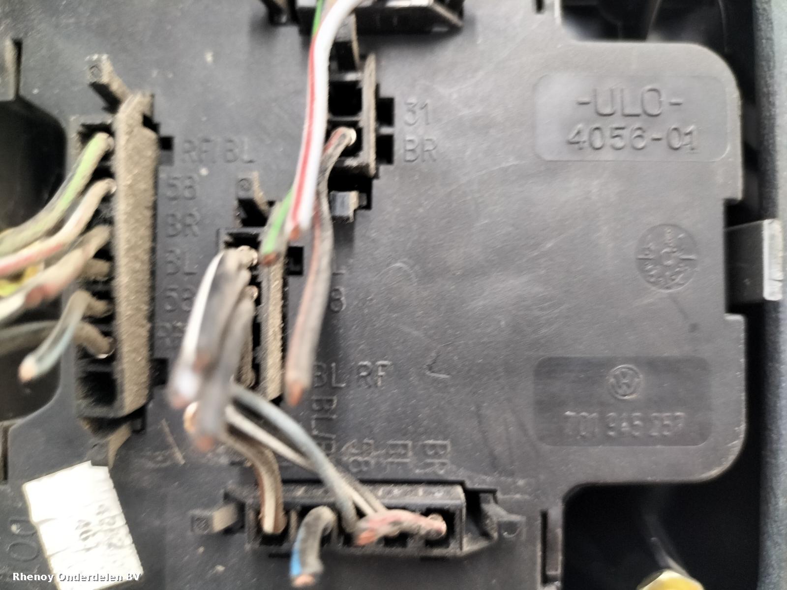 View Auto part ACHTERLICHT R VOLKSWAGEN TRANSPORTER 2003
