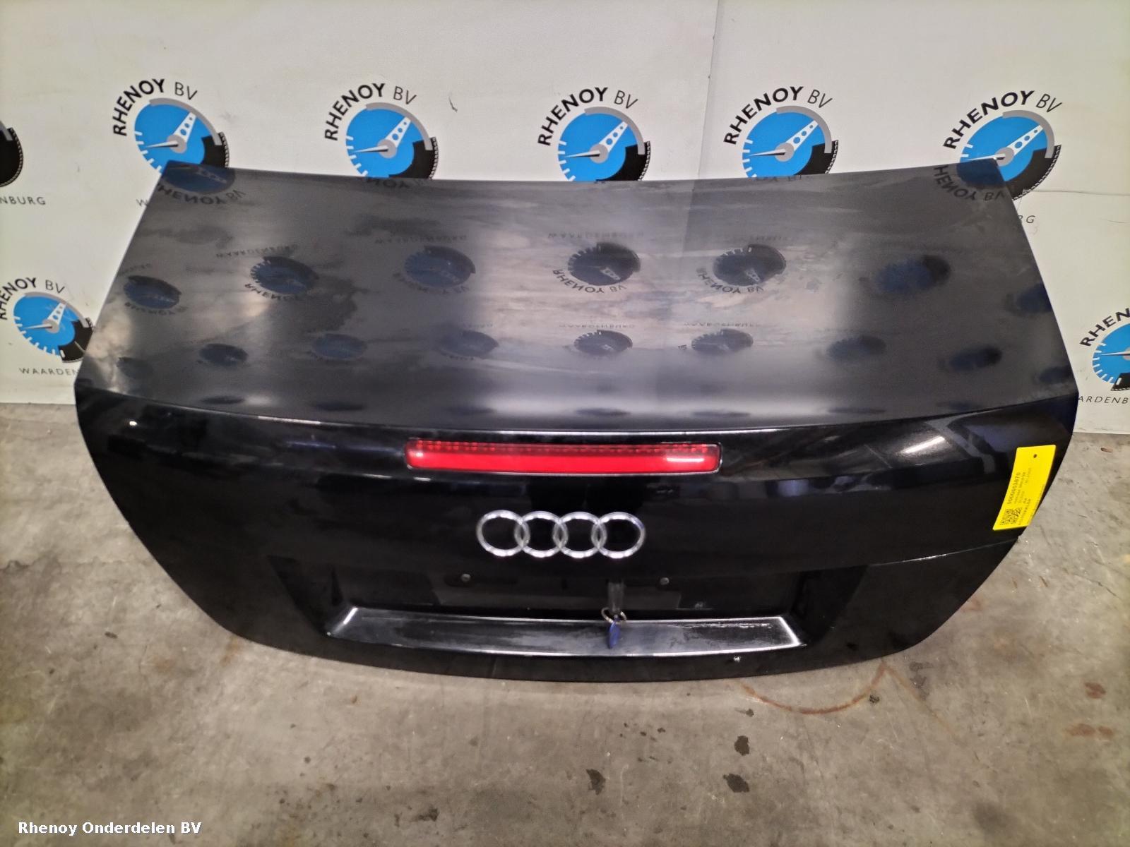 Bekijk Auto-onderdeel ACHTERKLEP AUDI A4 2006