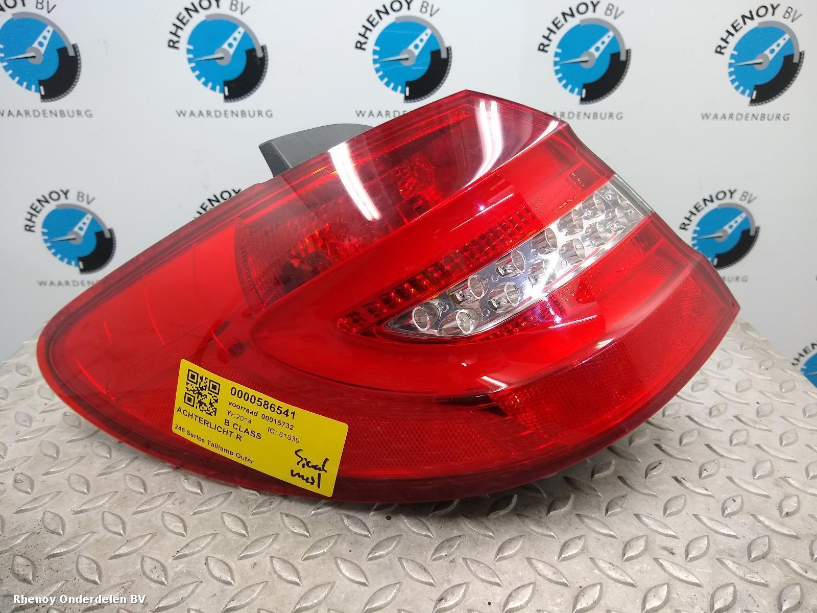 Bekijk Auto-onderdeel ACHTERLICHT L MERCEDES B CLASS 2014