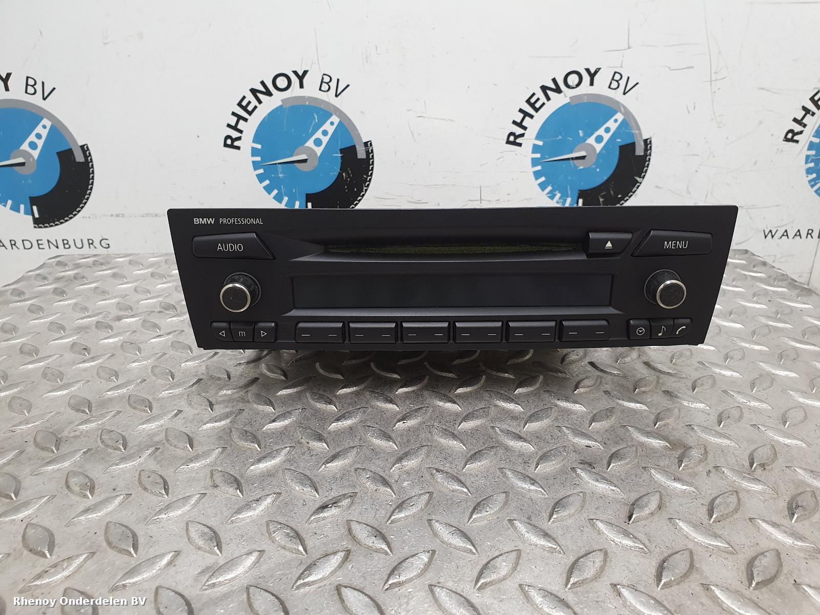Bekijk Auto-onderdeel RADIO BMW 1 SERIES 2008