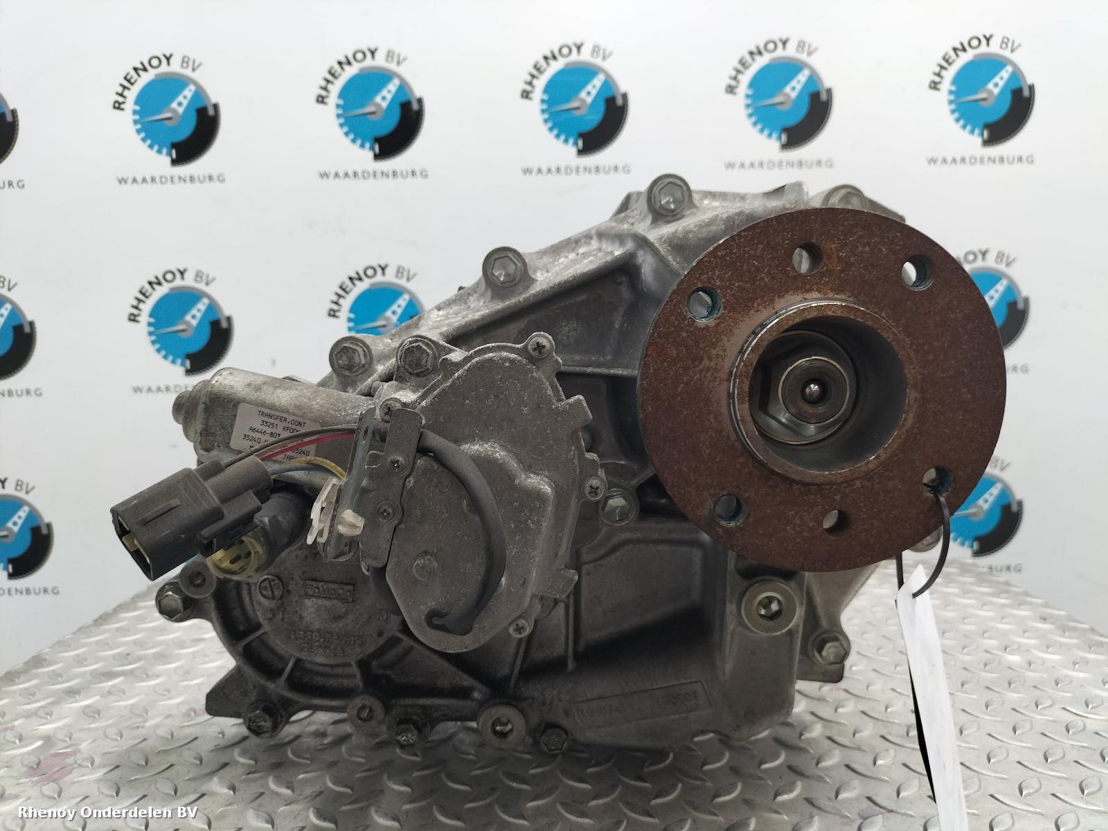 View Auto part TUSSENBAK FORD RANGER 2014