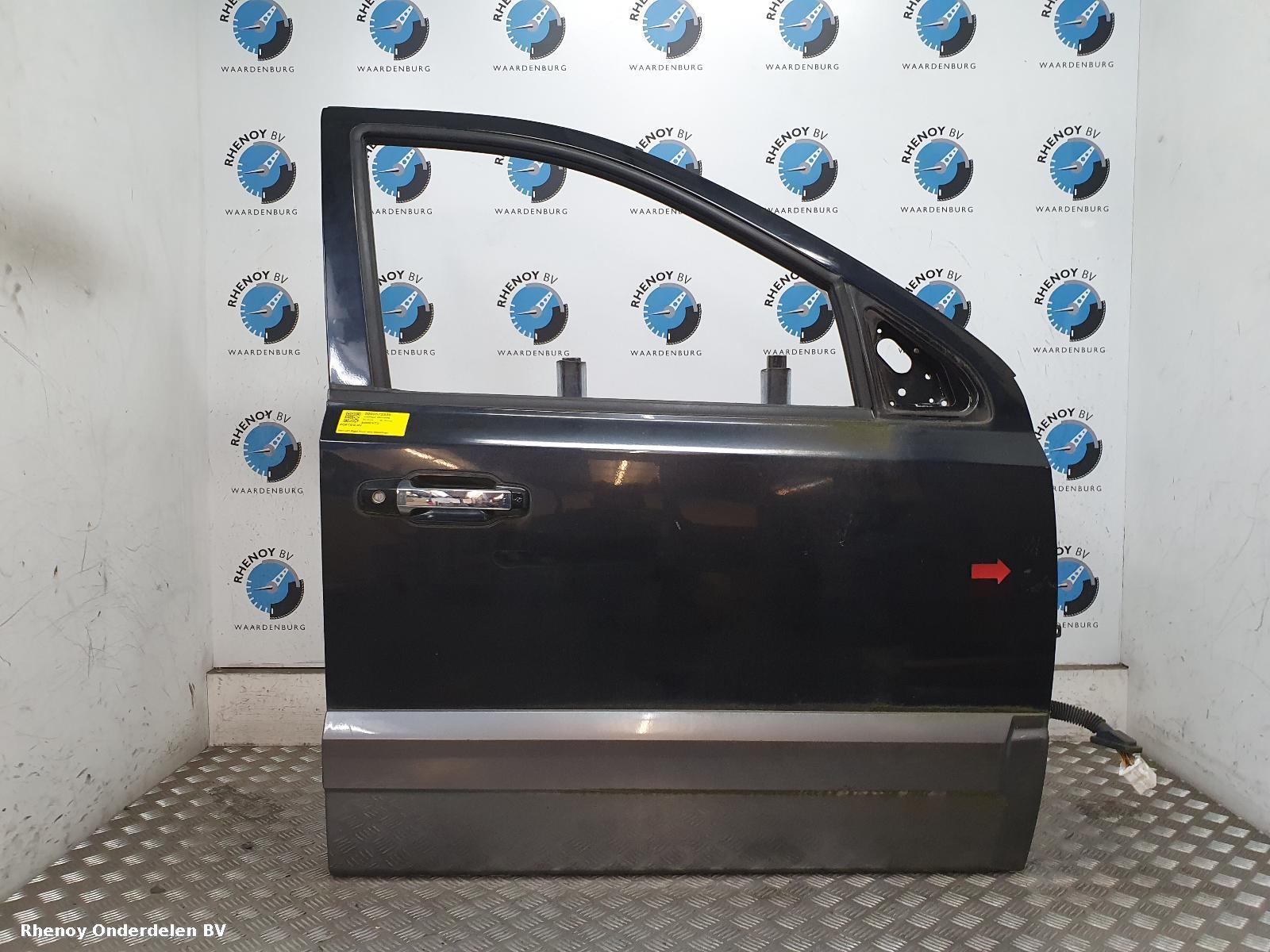 View Auto part R Front Door KIA SORENTO 2006