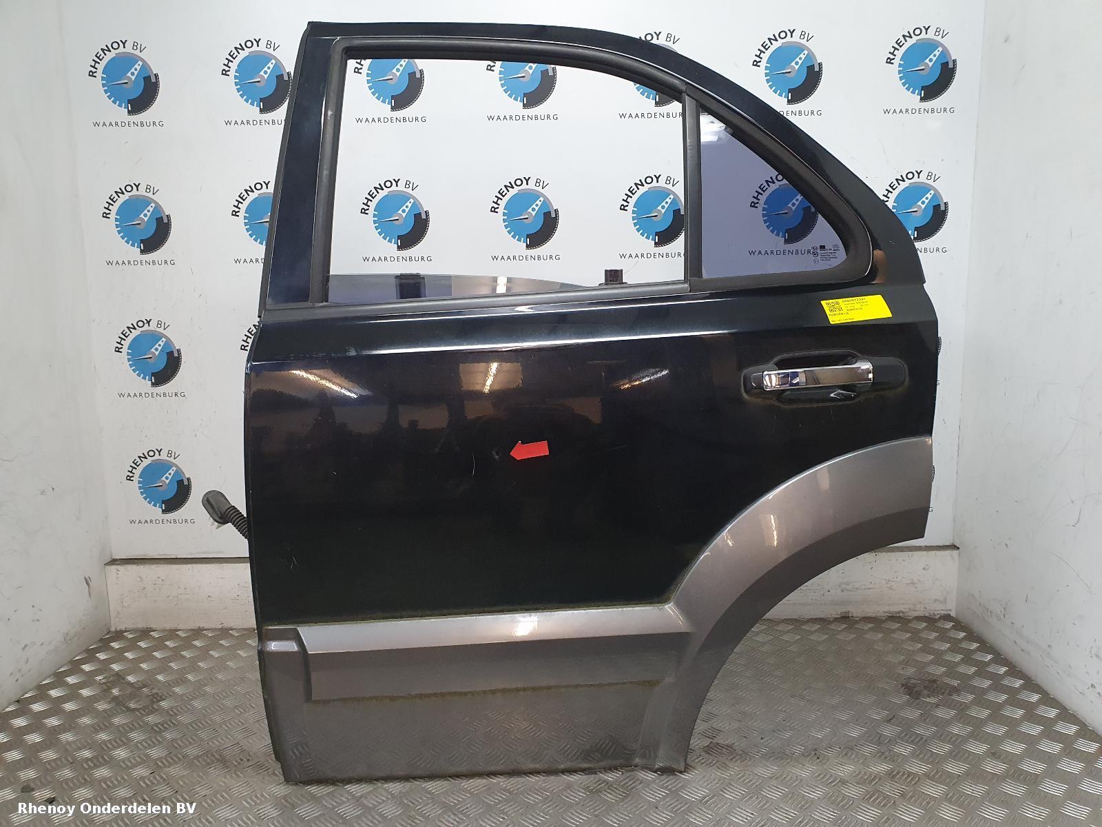 View Auto part L Rear Door KIA SORENTO 2006