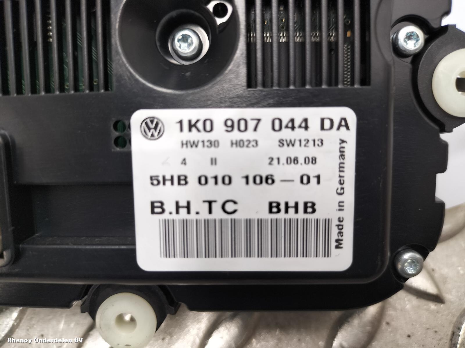2008 VOLKSWAGEN TIGUAN Heater/AC Controller View Auto part Heater/AC Controller VOLKSWAGEN TIGUAN 2008
