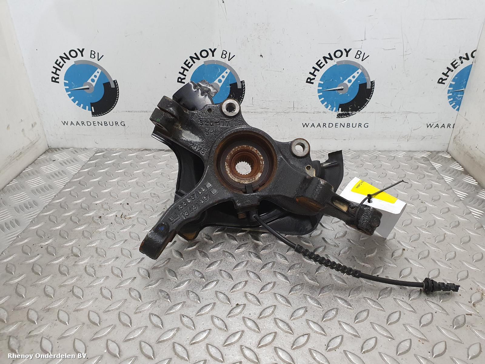 Bekijk Auto-onderdeel FUSEE RV OPEL / VAUXHALL CORSA 2018