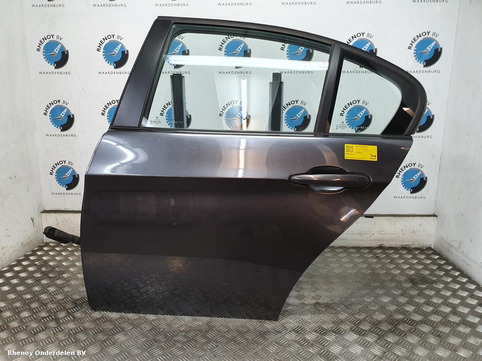 Bekijk Auto-onderdeel PORTIER LA  BMW 3 SERIES 2005